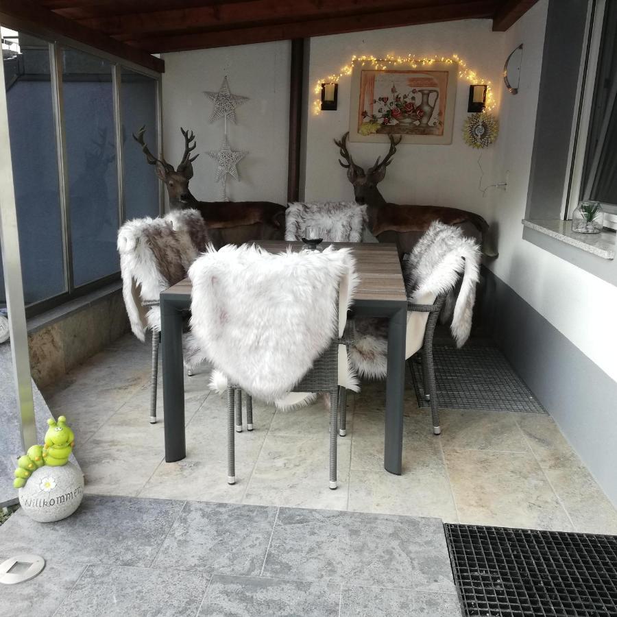 Ferienwohnung Am Waldweg 콜사스 외부 사진